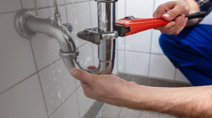 Professional clogged toilet repair in Barnett, MO